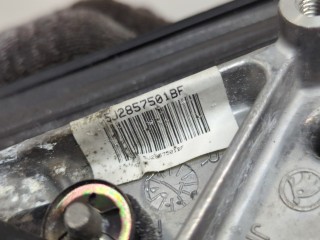Зеркало боковое левое, ориг. номер 5J0857521N, 5J2857507E, Skoda Fabia 2007-2010