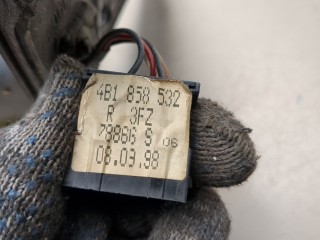 Зеркало боковое правое, ориг. номер E6012317, Audi A6 1997-2001