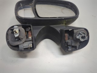 Зеркало боковое левое, ориг. номер 7701473242, 7701050268, 7701052625, Renault Trafic 2001-2006