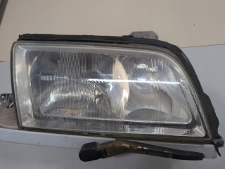 Ресничка под фару правая, Mercedes C W202 1997-2001