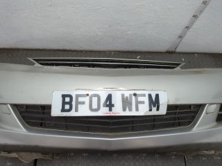 Бампер передний, ориг. номер 5211928944, Toyota Previa 2003-2006