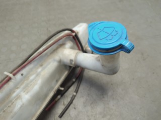 Бачок омывателя, ориг. номер 3845050J00, Suzuki Grand Vitara 1998-2005