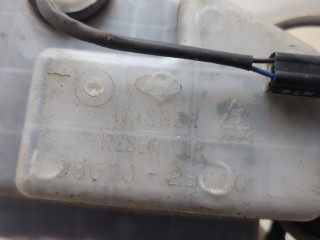 Бачок омывателя, Hyundai Santa Fe 2004-2012