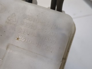 Бачок омывателя, KIA Cee'd 2010-2012