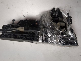 Ручка двери наружная левая передняя, ориг. номер 8T0837205A, Audi A4 2011-2015