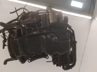 Двигатель (ДВС), ориг. номер YF0902200, Mazda Tribute 2000-2004