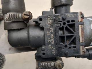 Кран отопителя (печки), ориг. номер JE0000010, Land Rover Range Rover 2005-2009