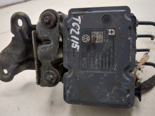 Блок АБС, насос (ABS, ESP, ASR) Volkswagen Golf 6 2008-2012