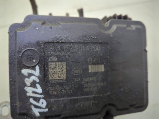 Блок АБС, насос (ABS, ESP, ASR), ориг. номер A1724313912, Mercedes C W204 2011-2015