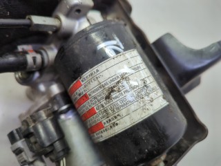 Блок АБС, насос (ABS, ESP, ASR), ориг. номер 4707047060, Toyota RAV 4 2010-2016
