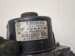 Блок АБС, насос (ABS, ESP, ASR), Mercedes C W203 2000-2004