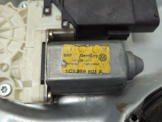 Стеклоподъемник электрический левый передний, Volkswagen Golf 4 1997-2006