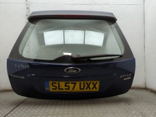 Крышка (дверь) багажника Ford Focus 2004-2008