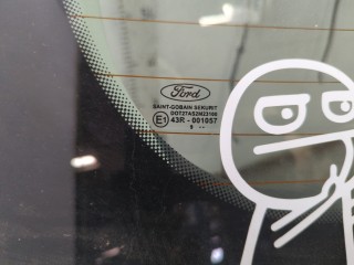 Крышка (дверь) багажника, Ford Focus 2004-2008