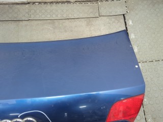 Крышка (дверь) багажника, ориг. номер 8E5827023AA, Audi A4 2000-2006