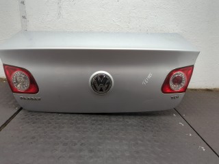 Крышка (дверь) багажника Volkswagen Passat 2005-2010