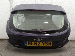 Крышка (дверь) багажника Ford Focus 2011-2015