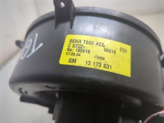 Двигатель отопителя (моторчик печки), Opel Zafira 2003-2006