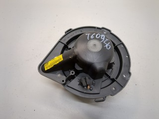 Двигатель отопителя (моторчик печки), ориг. номер 8D2820021, Volkswagen Passat 1996-2001