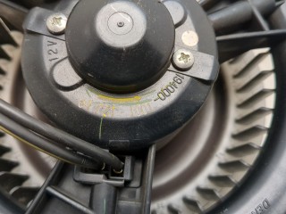 Двигатель отопителя (моторчик печки), Toyota Prius 2005-2011