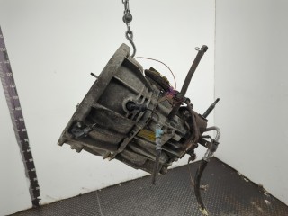КПП 5-ст.мех. (МКПП), ориг. номер 8200398674, Nissan Primastar 2002-2006