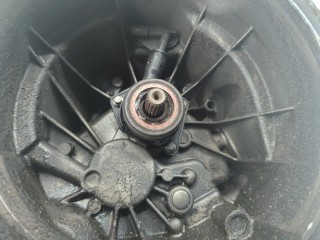 КПП 5-ст.мех. (МКПП), ориг. номер 2066058, AV6R7002BP, Ford Focus 2011-2015