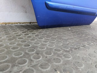 Замок двери правый задний, ориг. номер 825009U00B, Nissan Note E11 2005-2008
