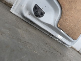 Замок двери левый задний, ориг. номер 8200497820, Renault Kangoo 2013-2021