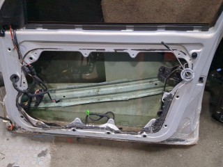 Замок двери правый передний, ориг. номер 6X1837014H, Volkswagen Golf 4 1997-2006