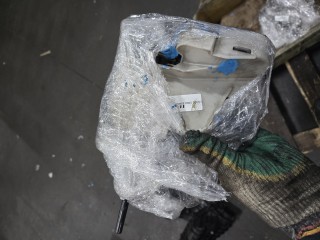 Замок двери левый передний, ориг. номер 3B2837015AK, Volkswagen Passat 2000-2005
