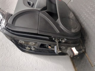 Замок двери правый передний, ориг. номер 813201H010, KIA Cee'd 2006-2010