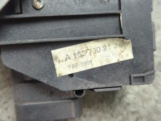 Замок двери левый задний, ориг. номер A1637302135, A1637300935, Mercedes ML W163 1997-2001