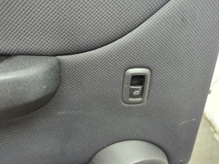 Замок двери левый задний, Mercedes B W245 2008-2011