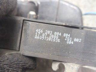 Замок двери левый передний, ориг. номер A6397200900, Mercedes Vito W639 2003-2010