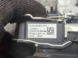 Замок двери правый задний, ориг. номер 32310923, Volvo S90 2016-2020