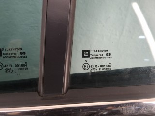 Замок двери левый задний, Opel Zafira B 2008-2014