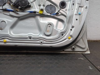 Замок двери правый передний, Hyundai i30 2007-2010