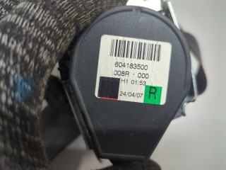 Ремень безопасности правый передний, ориг. номер 8P4857706D, Audi A3 2004-2008