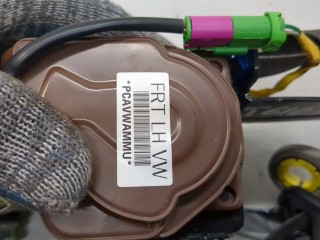 Ремень безопасности левый передний, ориг. номер 96852911, Chevrolet Captiva 2006-2011