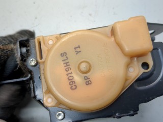 Ремень безопасности левый передний, ориг. номер MN134117HB, Mitsubishi Grandis 2003-2011