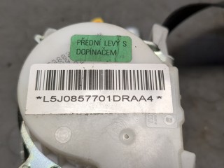 Ремень безопасности левый передний, ориг. номер 5J0857701D, Skoda Fabia 2010-2014