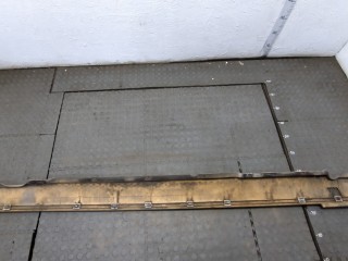 Накладка на порог правая передняя, ориг. номер A1266905040, Mercedes S-Класс 1985-1991