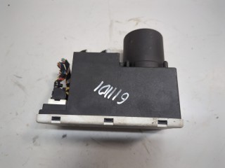 Компрессор центрального замка, ориг. номер 8D0862257B, Audi A4 1999-2001
