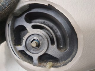 Подлокотник правый задний, ориг. номер UD751L5AA, UD752L5AA, Dodge Caravan 2000-2007