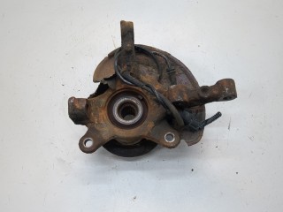 Ступица (кулак, цапфа) левая передняя, ориг. номер MN102067, Mitsubishi Colt 2002-2012
