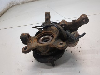 Ступица (кулак, цапфа) левая передняя, ориг. номер MN102067, Mitsubishi Colt 2002-2012