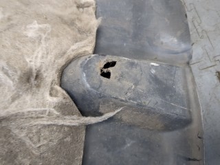 Защита арок (подкрылок) левая передняя, ориг. номер 7136CV, Peugeot 407 2004-2008