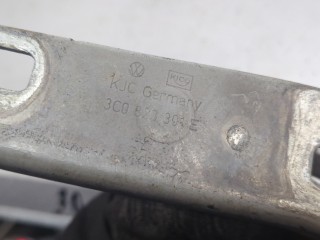 Петля капота левая, ориг. номер 3C0823301E, Volkswagen Passat 2005-2010