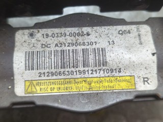 Петля капота правая, Mercedes E W212 2009-2013