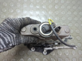Петля капота правая, Mercedes E W212 2009-2013